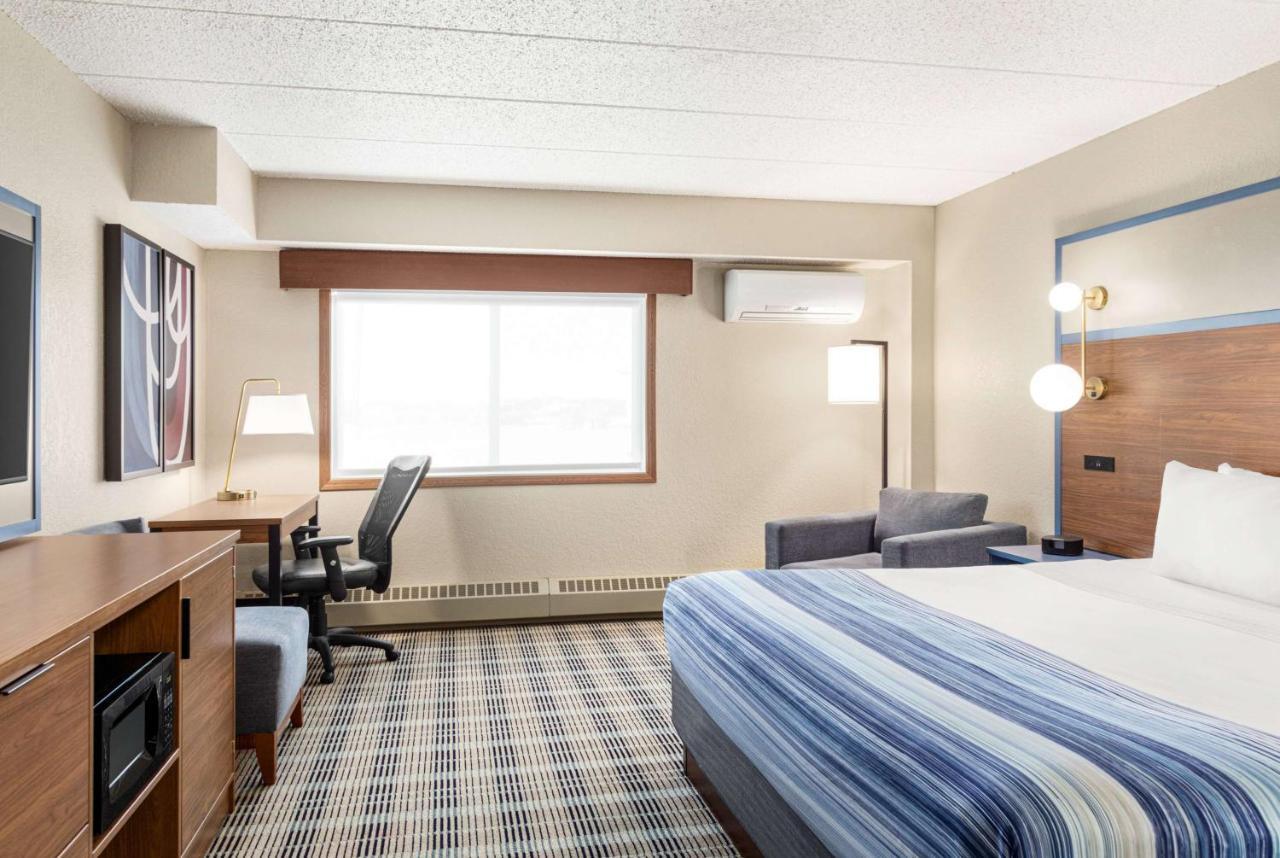 Americinn By Wyndham Roseau Exterior photo